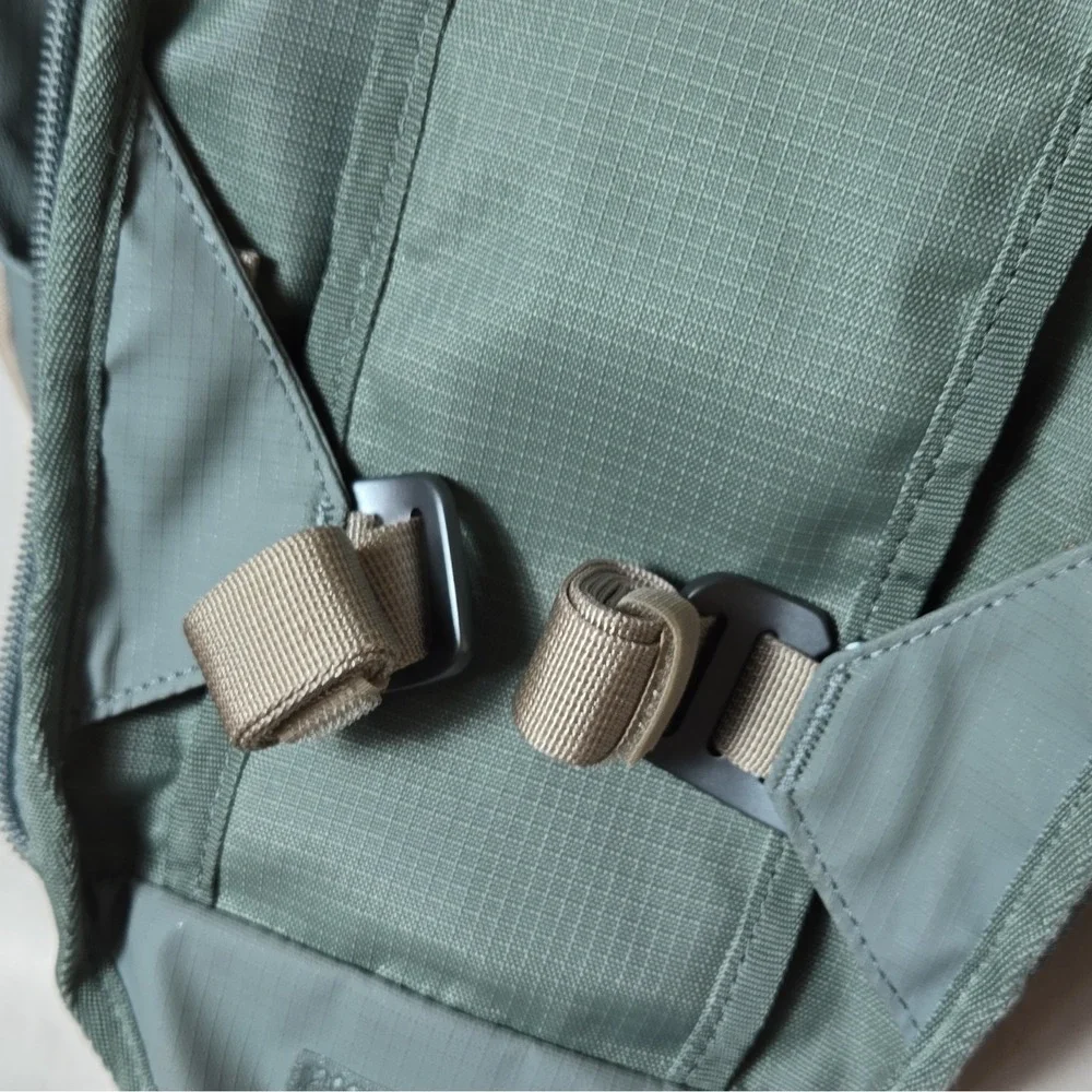 Vertx Tactical Backpack Nylon Green Beige Divider‎ System Zip Unisex Adults